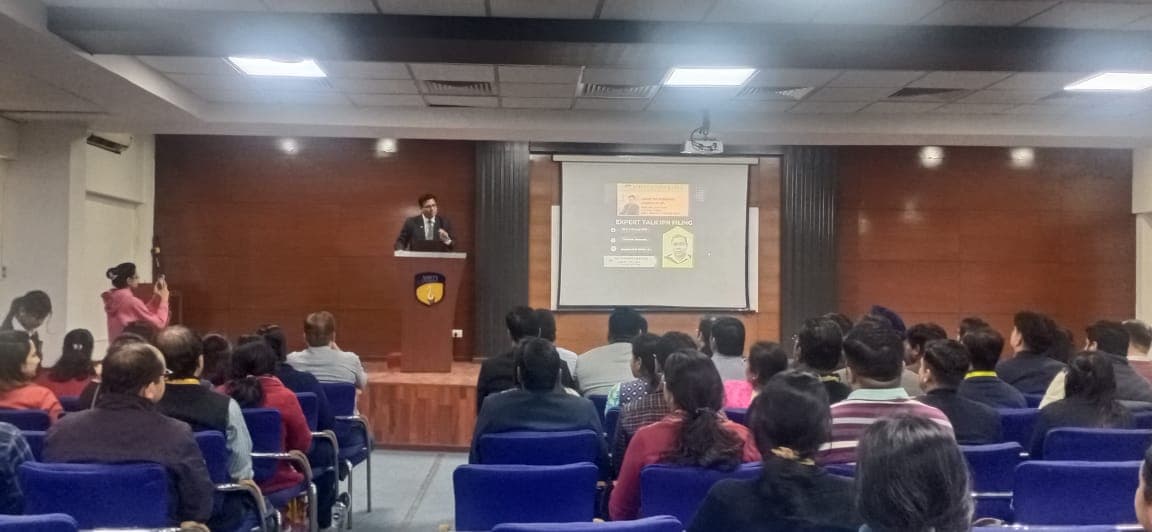 Amity University Greater Noida Academic photo 7